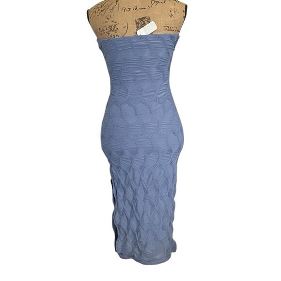 NWT Strapless Textured Lavender BodyCon Midi Dress - Size XS-S - Picture 6 of 10